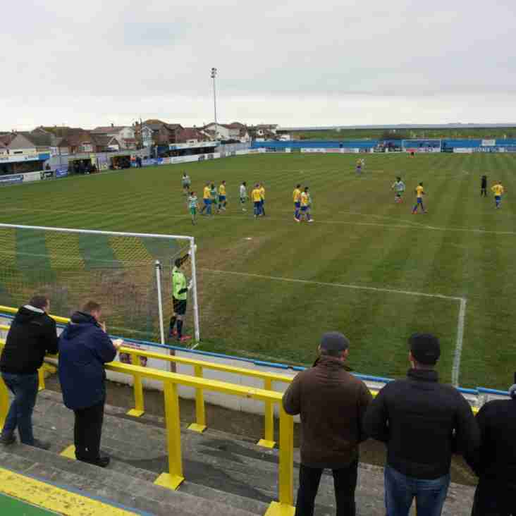 Canvey bring in a former Urchin and a former Miller