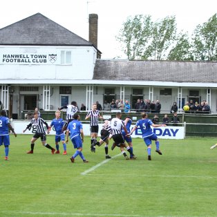 Hanwell Town 2 Chalfont St Peter 1