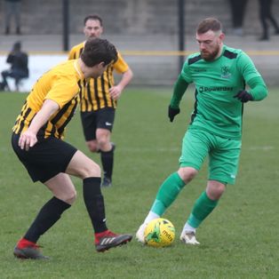 Billy's vintage special sets up away point